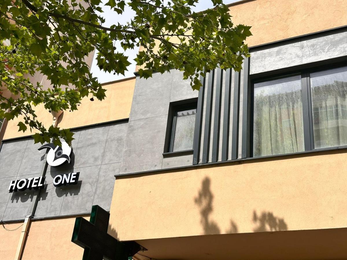 Hotel Piazza Vlorë Esterno foto